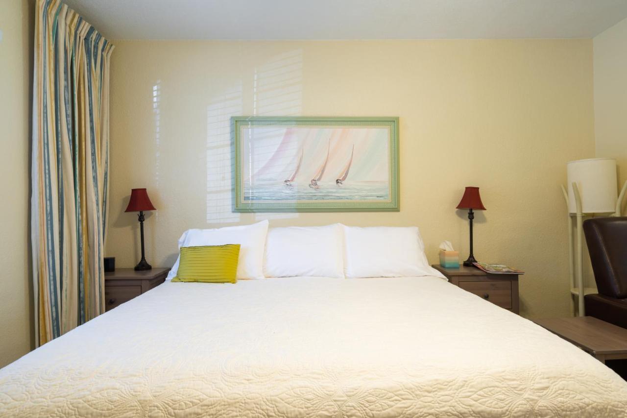 Mar Bay Exclusive Suites Safety Harbor Exteriör bild