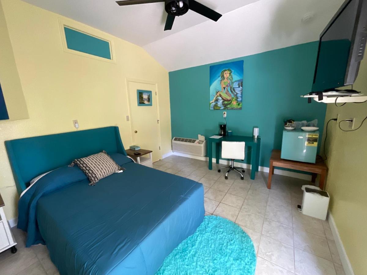 Mar Bay Exclusive Suites Safety Harbor Exteriör bild